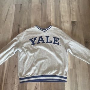 Woman's Yale Sweater - H&M